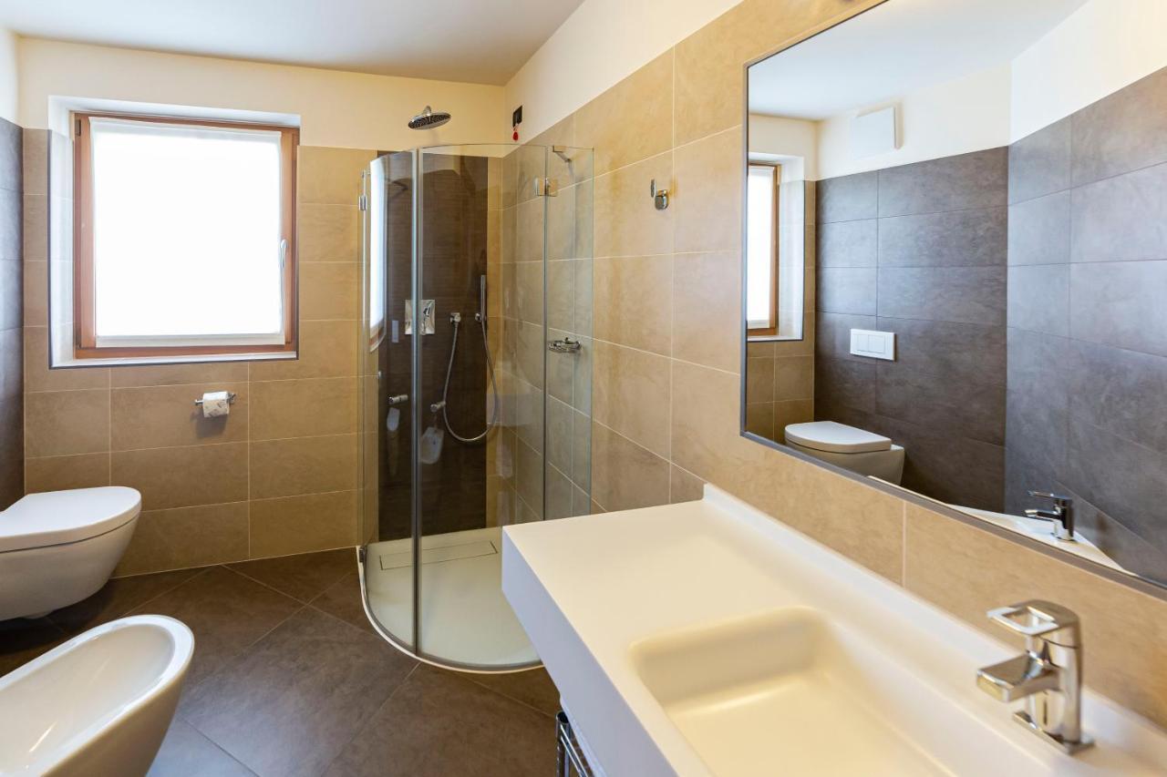Hotel Garni Paradisi - Wellness & Spa ميزانو المظهر الخارجي الصورة