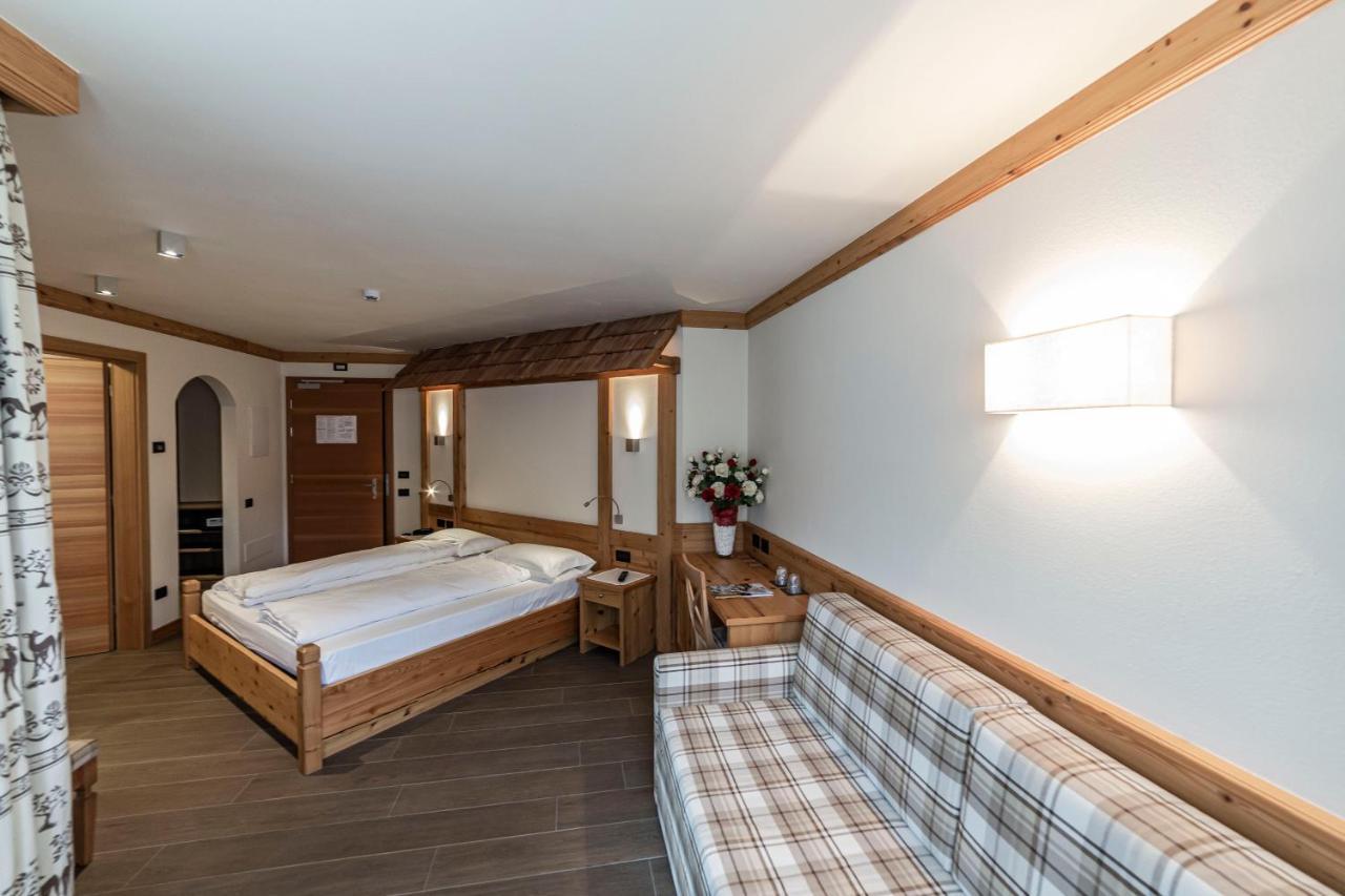 Hotel Garni Paradisi - Wellness & Spa ميزانو المظهر الخارجي الصورة