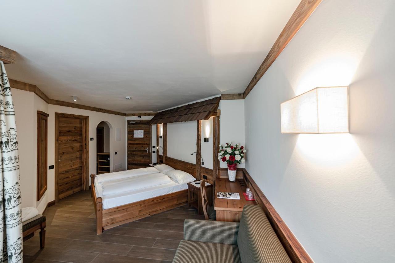 Hotel Garni Paradisi - Wellness & Spa ميزانو المظهر الخارجي الصورة